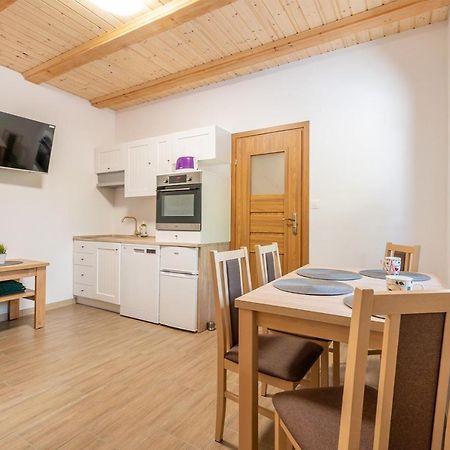 Apartamenty Stodola Jezierzany Экстерьер фото
